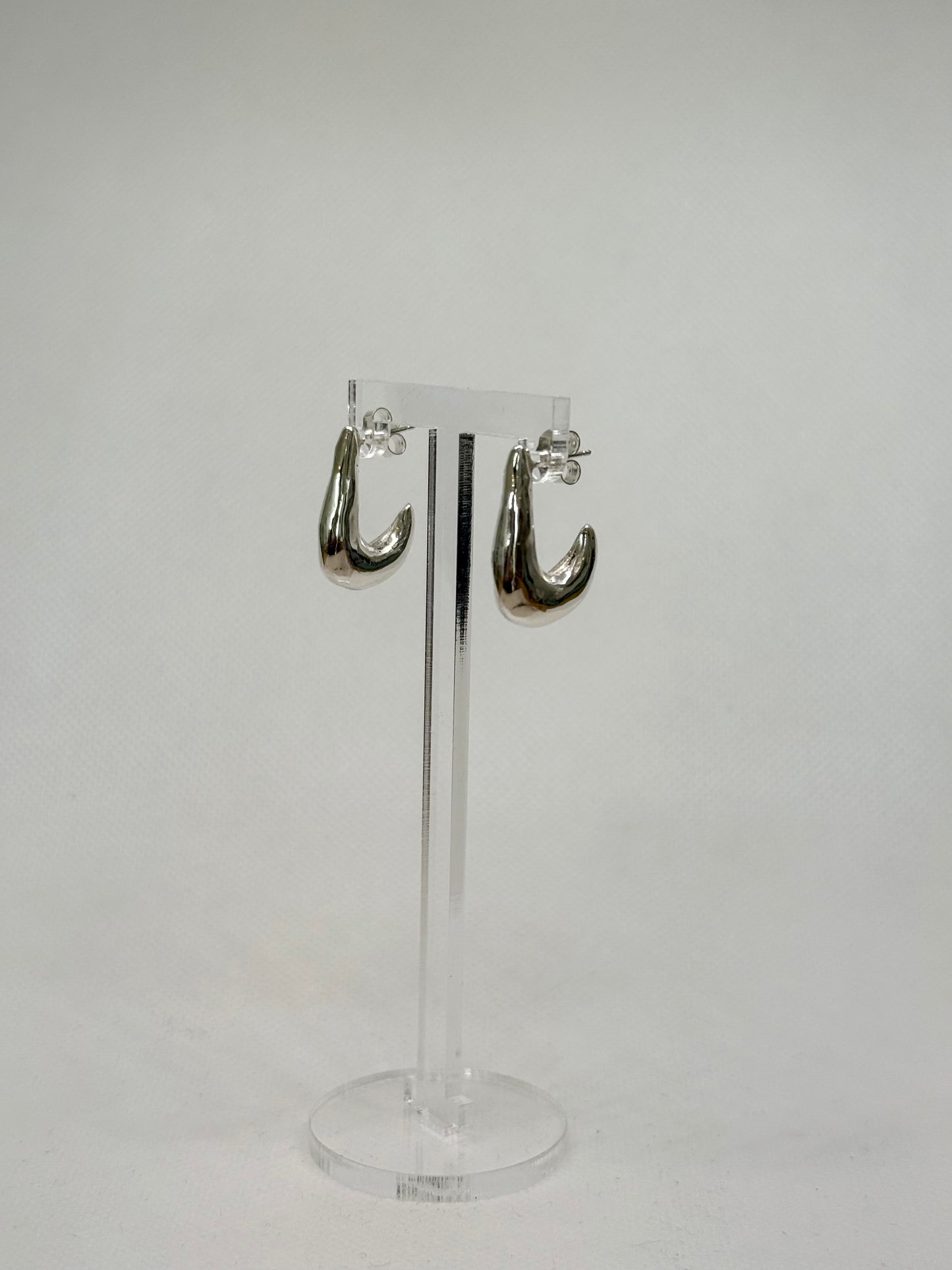 Chunky Huggie Earring