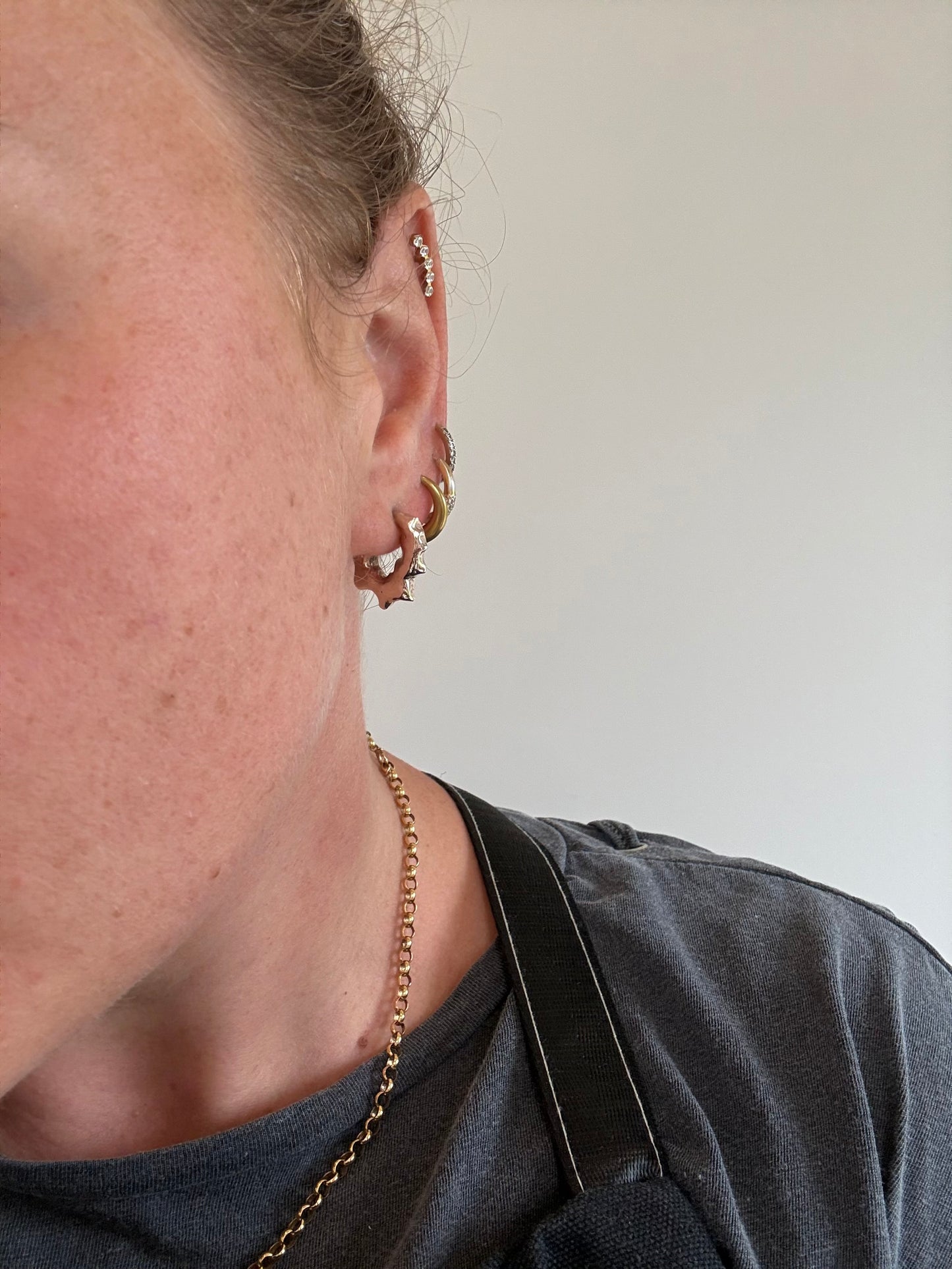 Bronze Shaggy Huggie